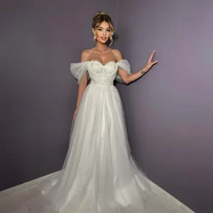 Customized Glitter Tulle Ball Gown Wedding Dress with Lace Appliques & Puff Sleeves Elegant Bridal Dress Bridal Gown for Brides