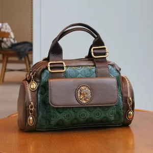 2024 new women's bag, fashionable multi-pocket style, casual and versatile handbag, retro green color matching shoulder bag, hig